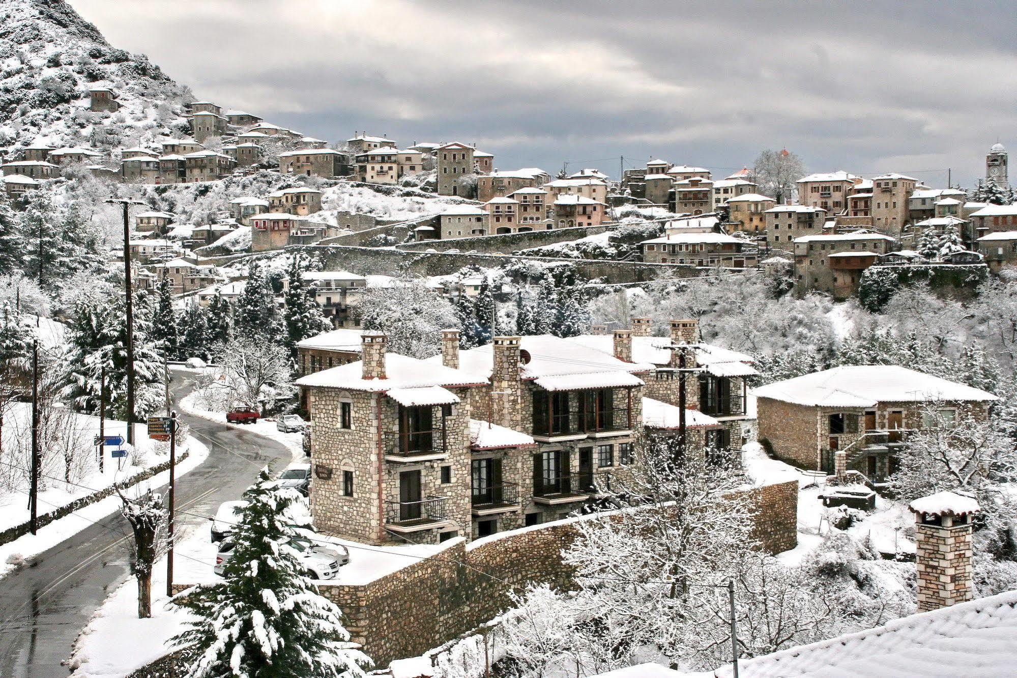 En Dimitsani Hotel Dimitsana Luaran gambar